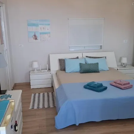 Bed & Breakfast Amalia House - Amazing Sea View - *