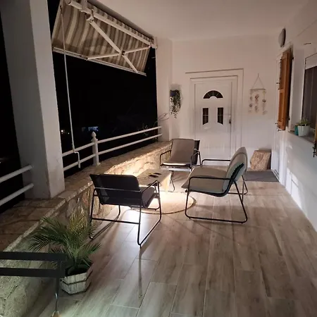 Amalia House - Amazing Sea View - Bed & Breakfast Dhërmi