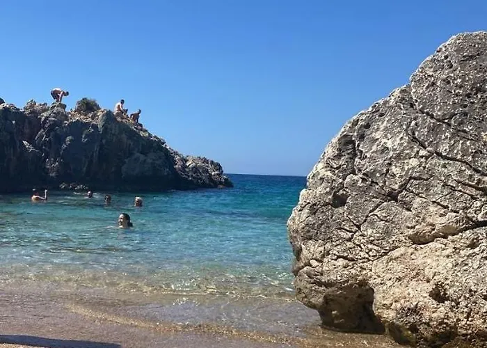 Amalia Private - Amazing Sea View - Bed & Breakfast